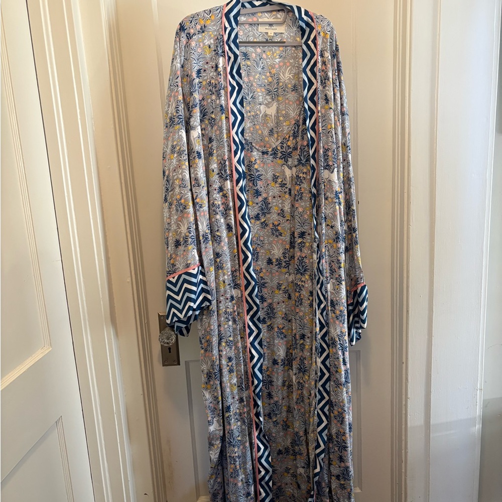 Printfresh Unicorn's Garden - Satin Robe - Silver - 3X/4X